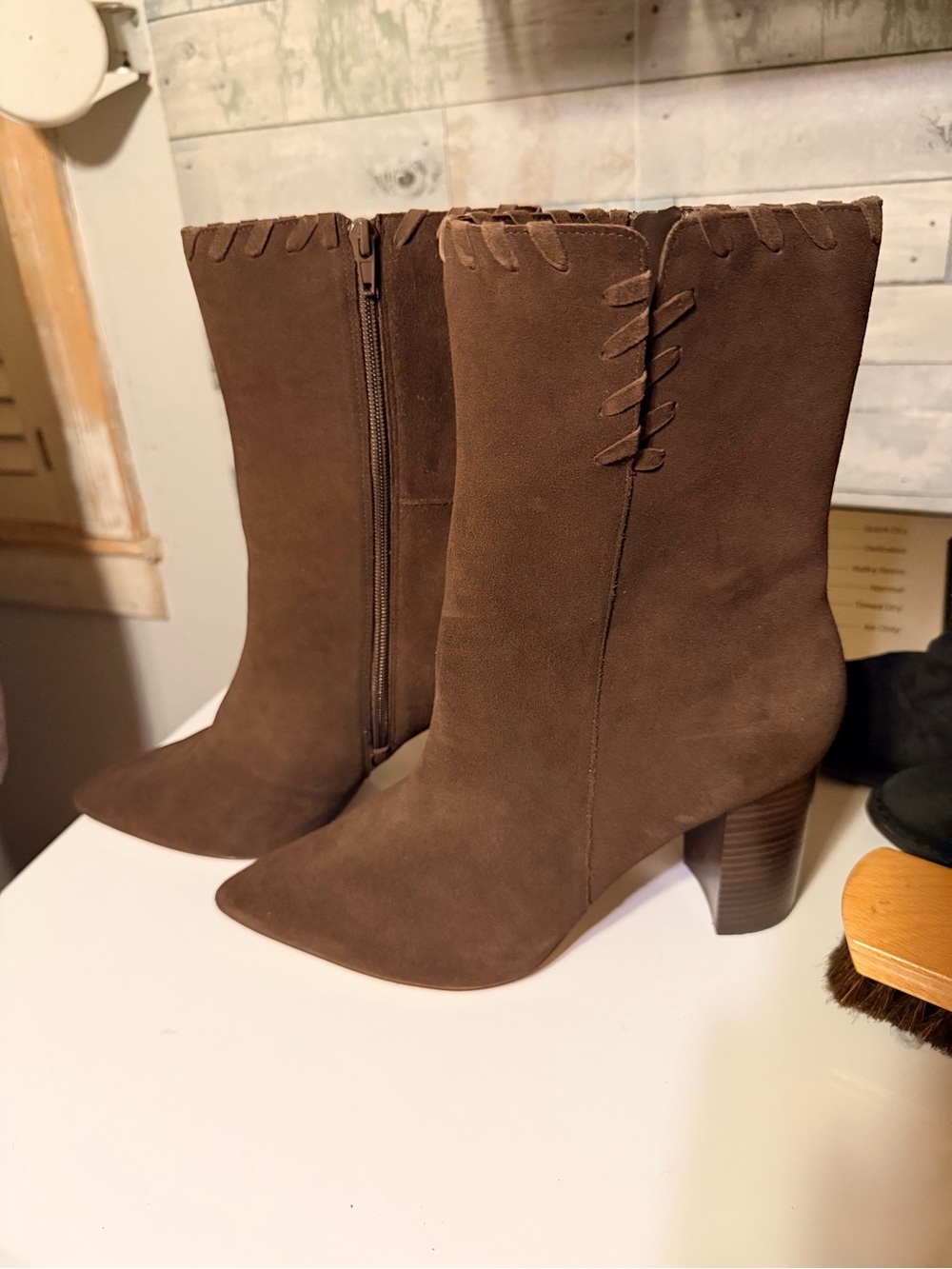 NWOT Brown Suede Pointed-Toe Mid-Calf Women’s Boots sz 11